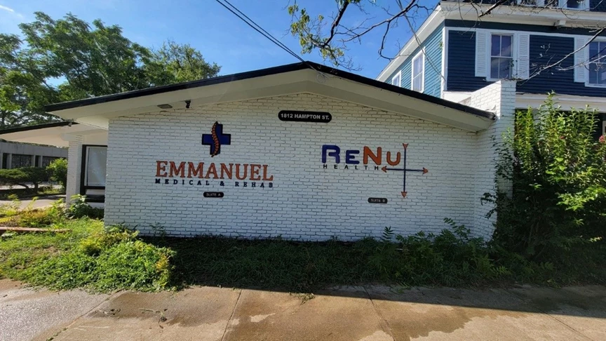 RENU Health | Dimensional Letters on Exterior